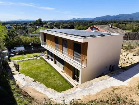Residencial Can Naiades en Sant Julià d’Alfou, Barcelona