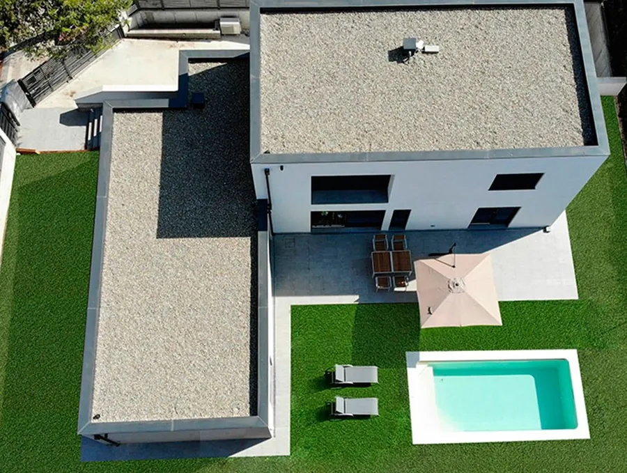 Vivienda Unifamiliar En Sant Boi De Llobregat Barcelona